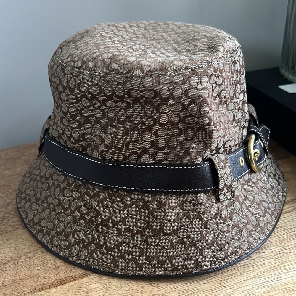 Vintage Coach Bucket Hat Size M/L